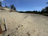  Lake Point Dr - Photo 12