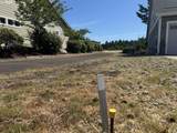  Lake Point Dr - Photo 13