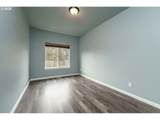 753 T St - Photo 15