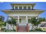 844 Corby St - Photo 1