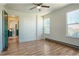 844 Corby St - Photo 15