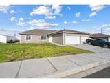 2734 Curlew St - Photo 2