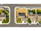 2734 Curlew St - Photo 34