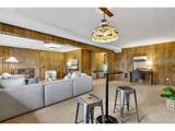 18200 Corinthian St - Photo 30