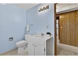 18200 Corinthian St - Photo 34