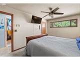1175 Lake Park Dr - Photo 18