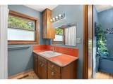 1175 Lake Park Dr - Photo 20