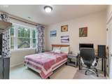 2613 Beacon Hill Dr - Photo 37