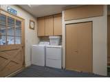 1562 Levens St - Photo 29