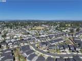 402 Himalaya St - Photo 41