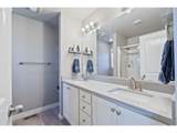 1185 Francis St - Photo 15