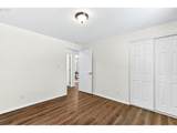 355 Manzanita Ct - Photo 15