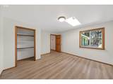 942 Osprey Dr - Photo 16