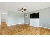 1408 15TH St - Photo 3