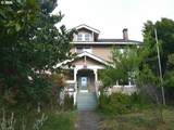 636 Nehalem St - Photo 2