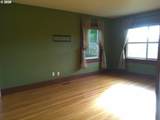 636 Nehalem St - Photo 22