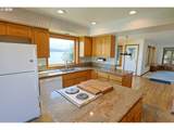 1368 Bayview St - Photo 12