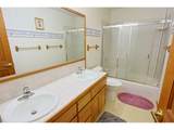 1368 Bayview St - Photo 24