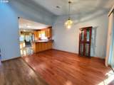 3884 Shenstone Dr - Photo 4