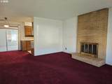 3218 Isaac Ave - Photo 9