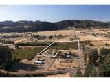 582 Valley View Rd - Photo 48