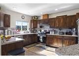 582 Valley View Rd - Photo 9