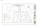 1080 Park Pl - Photo 28