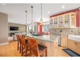 2530 Beacon Hill Dr - Photo 12