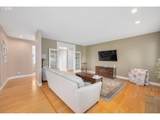 2530 Beacon Hill Dr - Photo 18