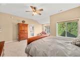 2530 Beacon Hill Dr - Photo 31
