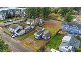 425 146TH Ave - Photo 8