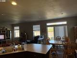 5298 Squirrel St - Photo 10