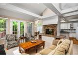 2640 Surrey Ln - Photo 12