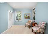 2640 Surrey Ln - Photo 23