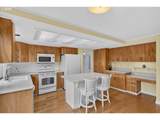 15805 Thompson St - Photo 14