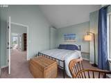 1581 Whispering Pines Dr - Photo 17