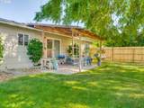 1349 Melrose Ave - Photo 37