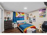 696 Crowe Ave - Photo 27
