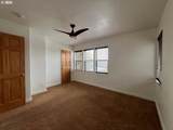 2865 Cottage Ln - Photo 14