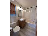 2865 Cottage Ln - Photo 19