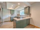 1530 Marine Dr - Photo 22