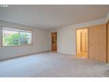 1530 Marine Dr - Photo 32