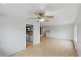 835 12TH St - Photo 15