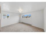 835 12TH St - Photo 32