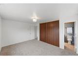835 12TH St - Photo 33
