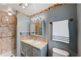 835 12TH St - Photo 35