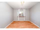 9132 Clinton St - Photo 23