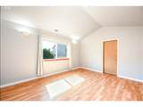 9132 Clinton St - Photo 29