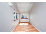 9132 Clinton St - Photo 31
