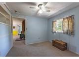 566 Woodland Rd - Photo 17